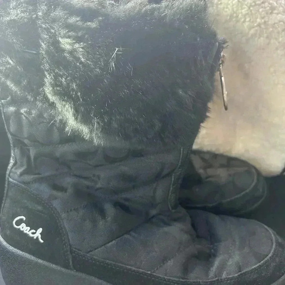 COACH "Faith" Sz 8 Black Monogram Boots w/Rabbit Fur Cuff LOGO - Picture 6 of 6